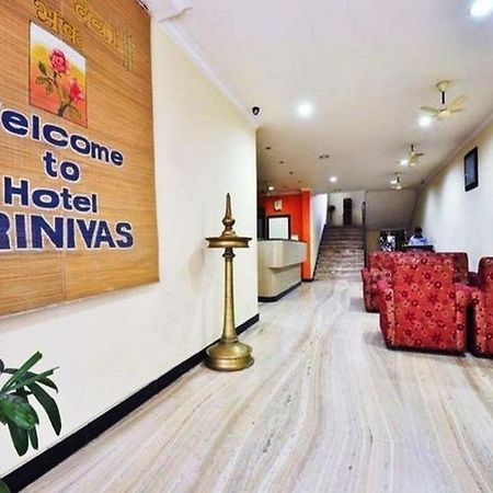 Hotel Srinivas Kochi Екстер'єр фото