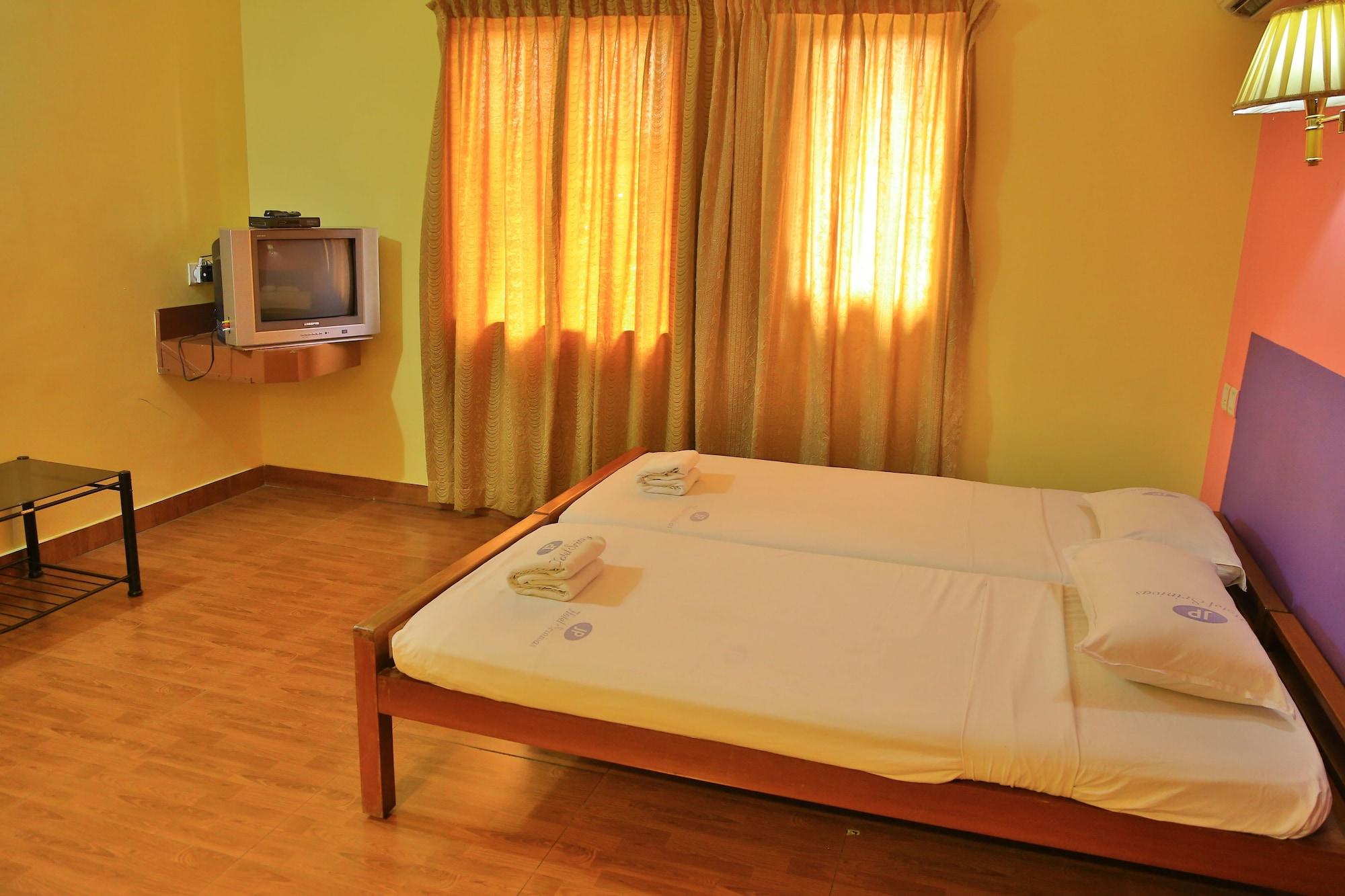 Hotel Srinivas Kochi Екстер'єр фото